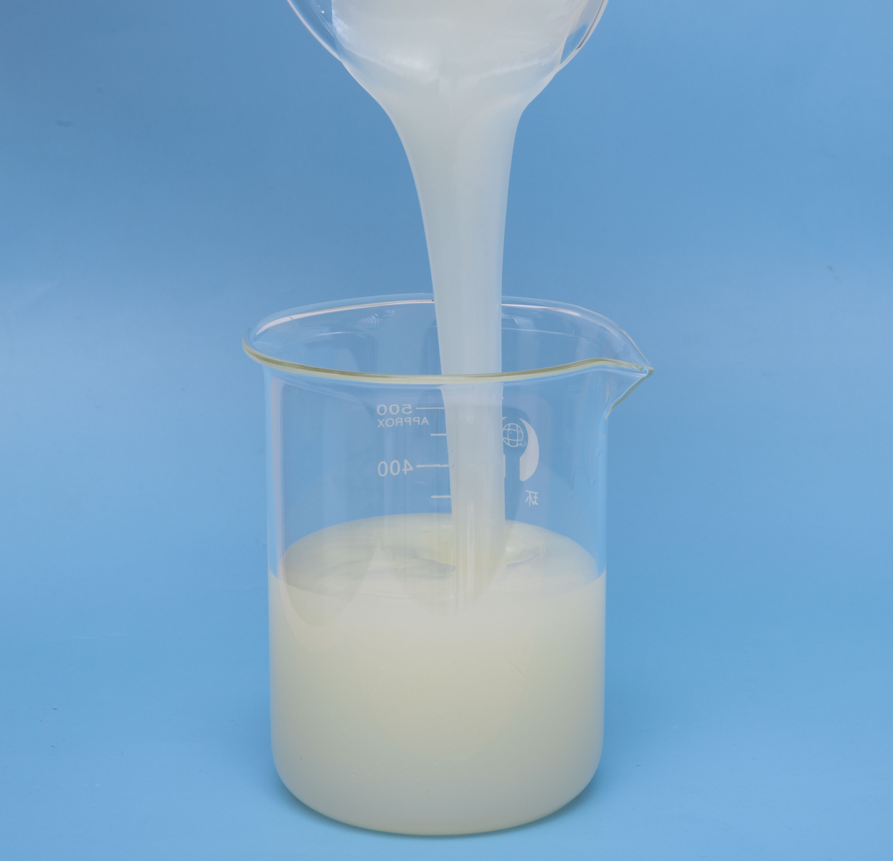DF524聚合物复合矿物油类消泡剂适用于水性高粘度体系和丙烯酸乳液体系中